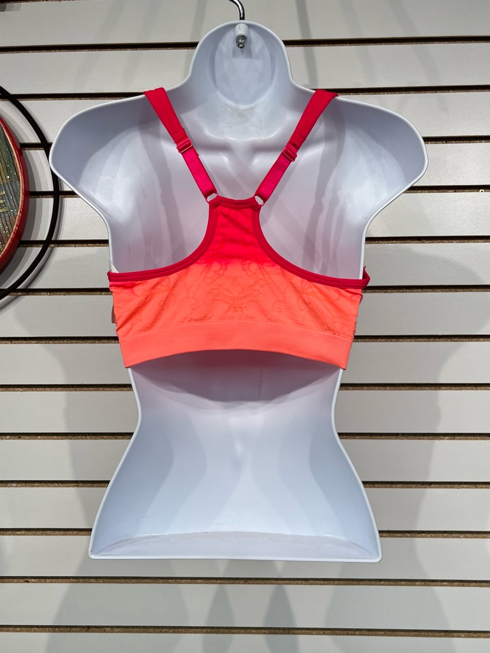 Danskin Now sports bra size 36D - Picture 4 of 8
